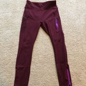 Fabletics Motion 360 Leggings
